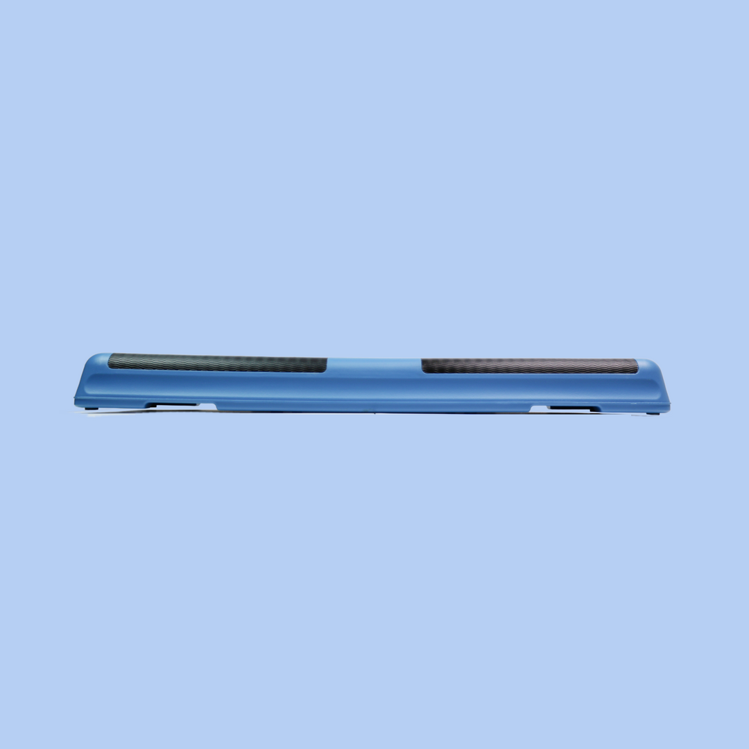 43" safe sturdy large blue aerobic step for a woman's home gym