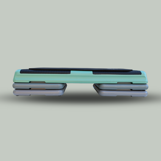Aerobic Step with 4 Risers and a Mini Mat (premium bundle)